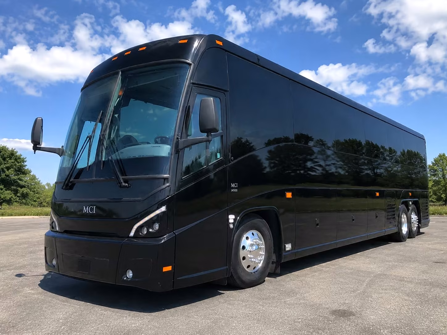 corporate event shuttle services for tracy businesses and conferences