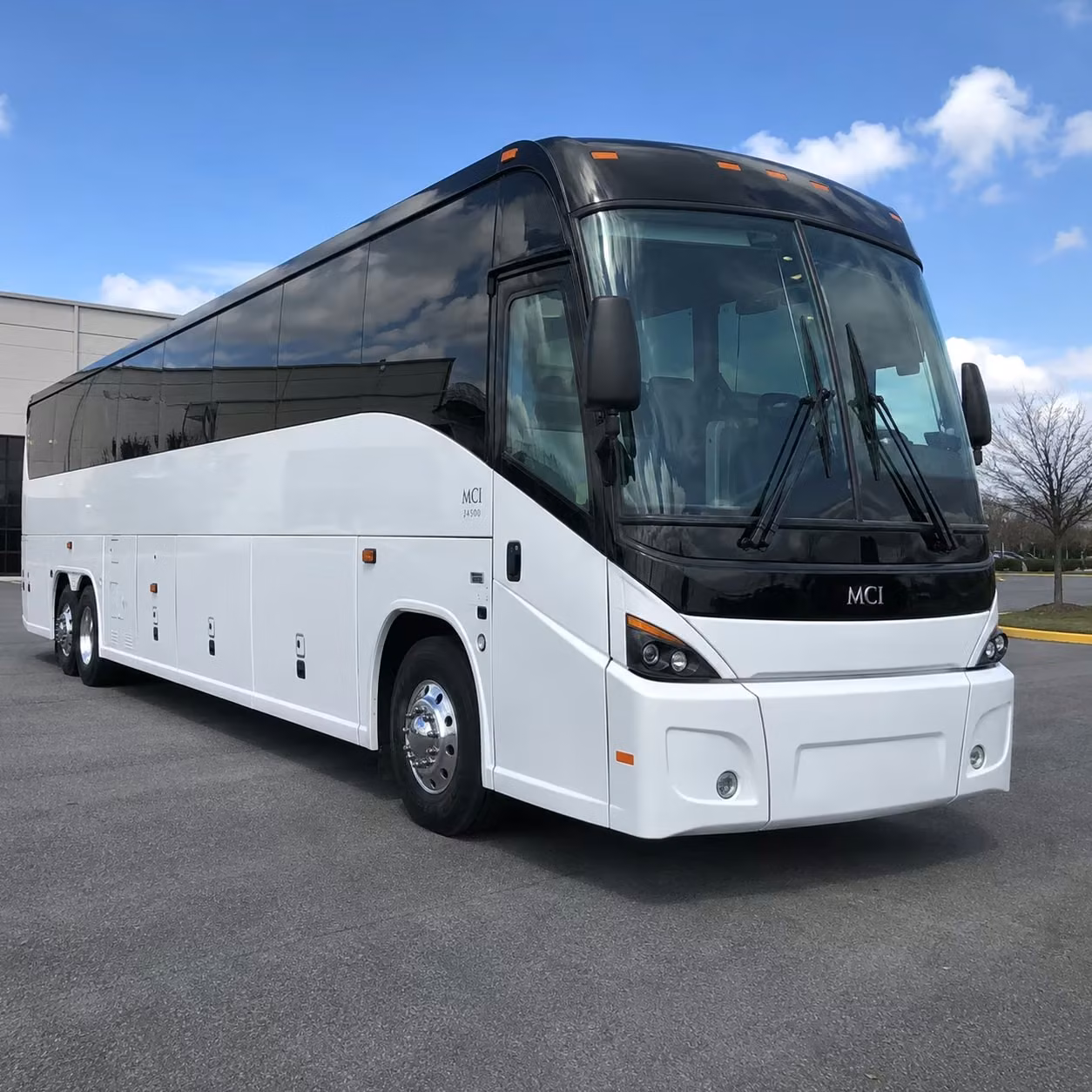 oakland international airport shuttle buses from tracy
